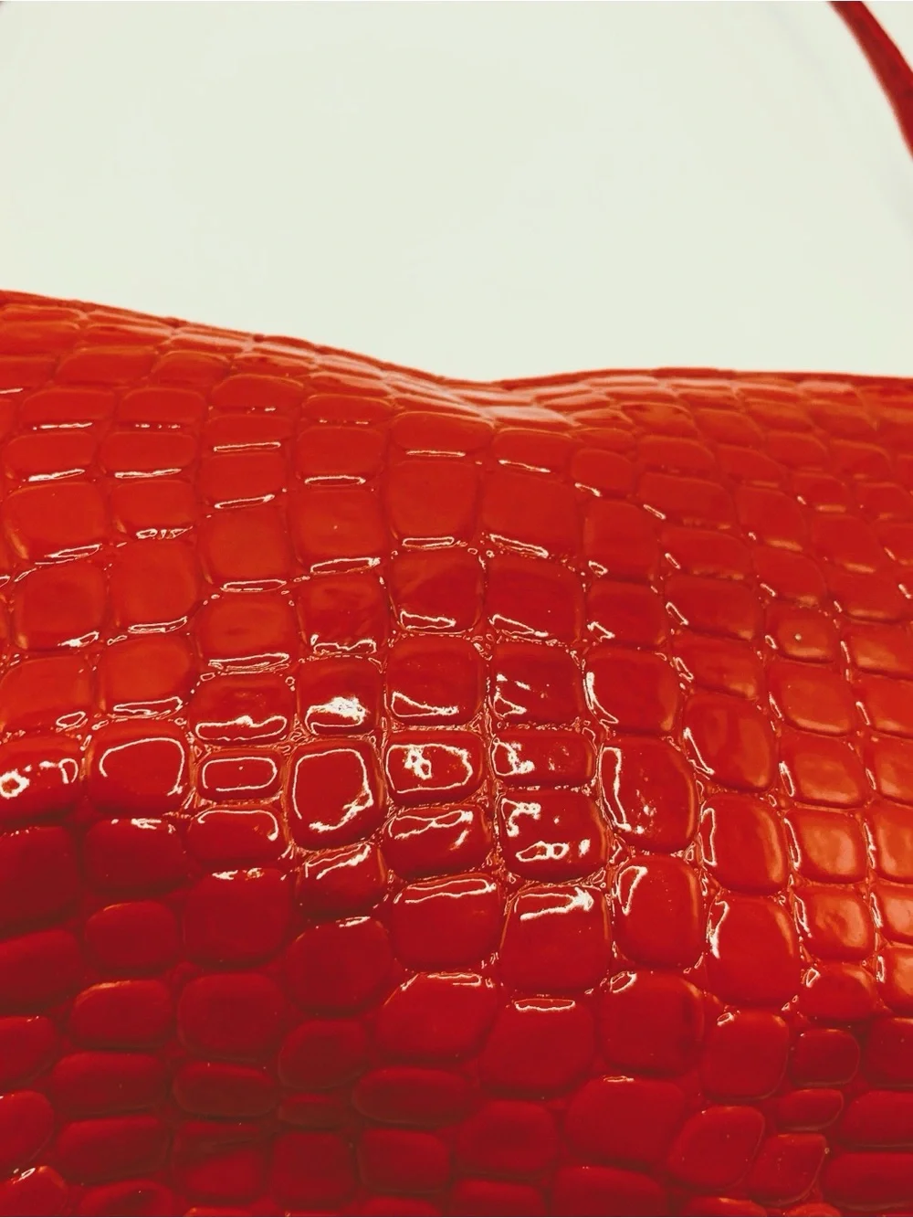 N/A small red